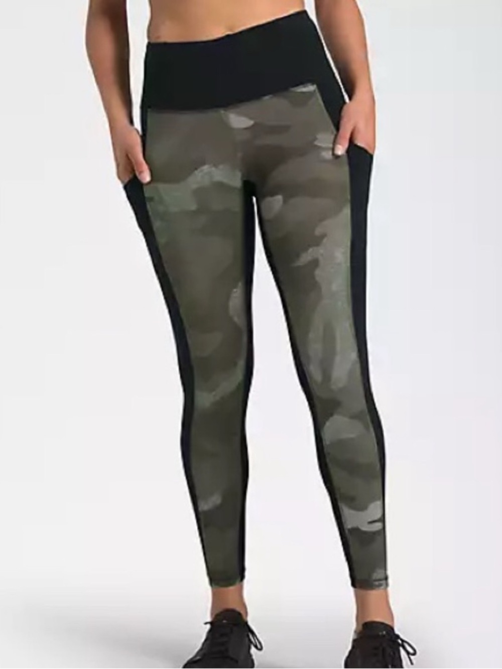 TNF ankle/Capri leggings black camo